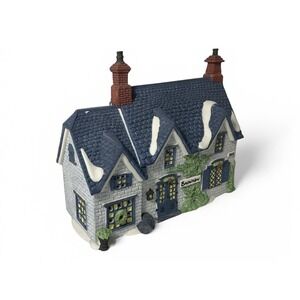 DEPT 56 DICKENS VILLAGE SERIES OLIVER TWIST BROWNLOW HOUSE - RETIRED